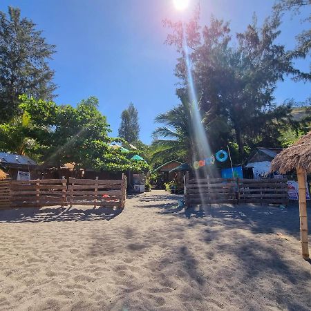 Prince Ludwig Beach Resort San Antonio  Kültér fotó